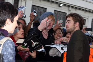 Robert Pattinson Reveals Childhood Lie About Being Michael Jackson’s Son