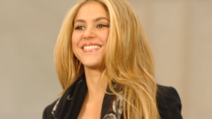 The Wandering Eye: Shakira and Manuel Garcia-Rulfo’s Sunset Boulevard Rendezvous