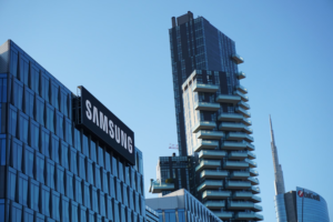 Samsung Raises Foldable Prices Amid Rising Chip Costs and Apple Threat