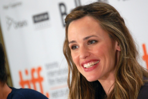 Jennifer Garner and Judy Greer Reunite on the Santa Monica Set of the ’13 Going on 30′ Reboot