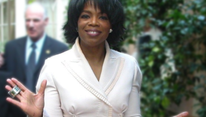 Oprah Winfrey Reflects on Her Brief Singing Career and the Spiritual Decision That Changed Everything
